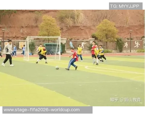 激情四溢的绿茵场上足球比赛精彩纷呈全城热议赛事背后的故事与球员风采